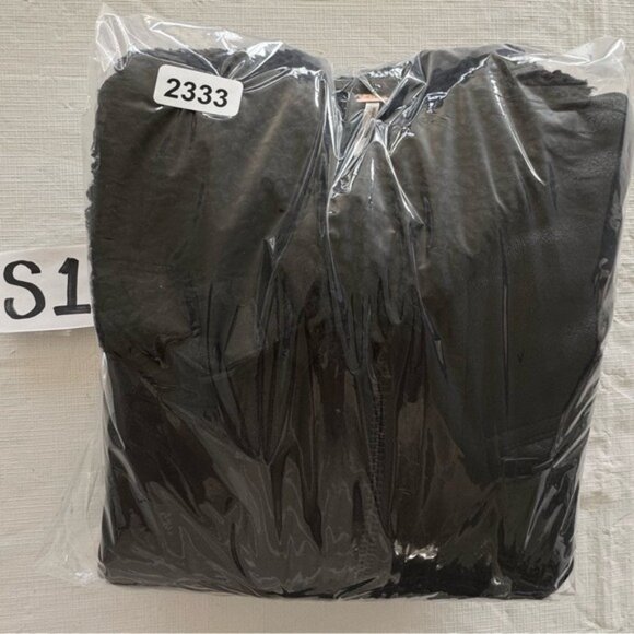 Free People black Vegan Leather Sherpa Collar MotoJacket size XSmall - Picture 8 of 10